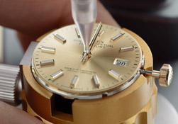 兰州积家售后维修服务中心-更换配件