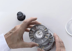 兰州积家售后维修服务中心-清洗保养